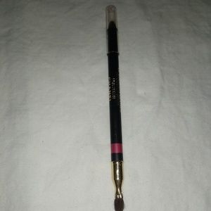 CHANEL LE CRAYON LEVRES LIP DEFINER